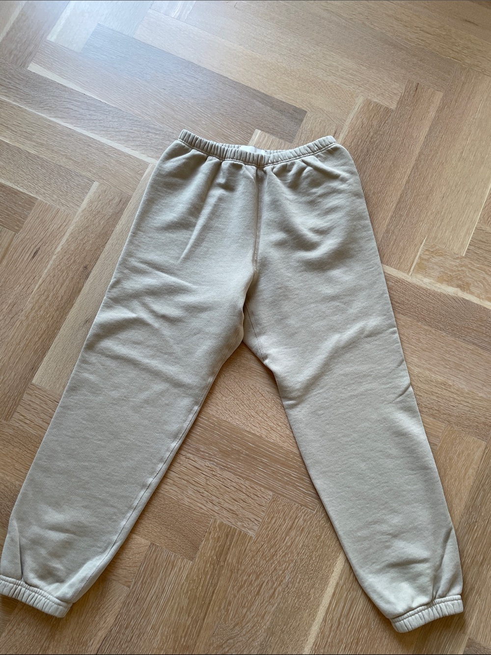 Riley sweatpants size small